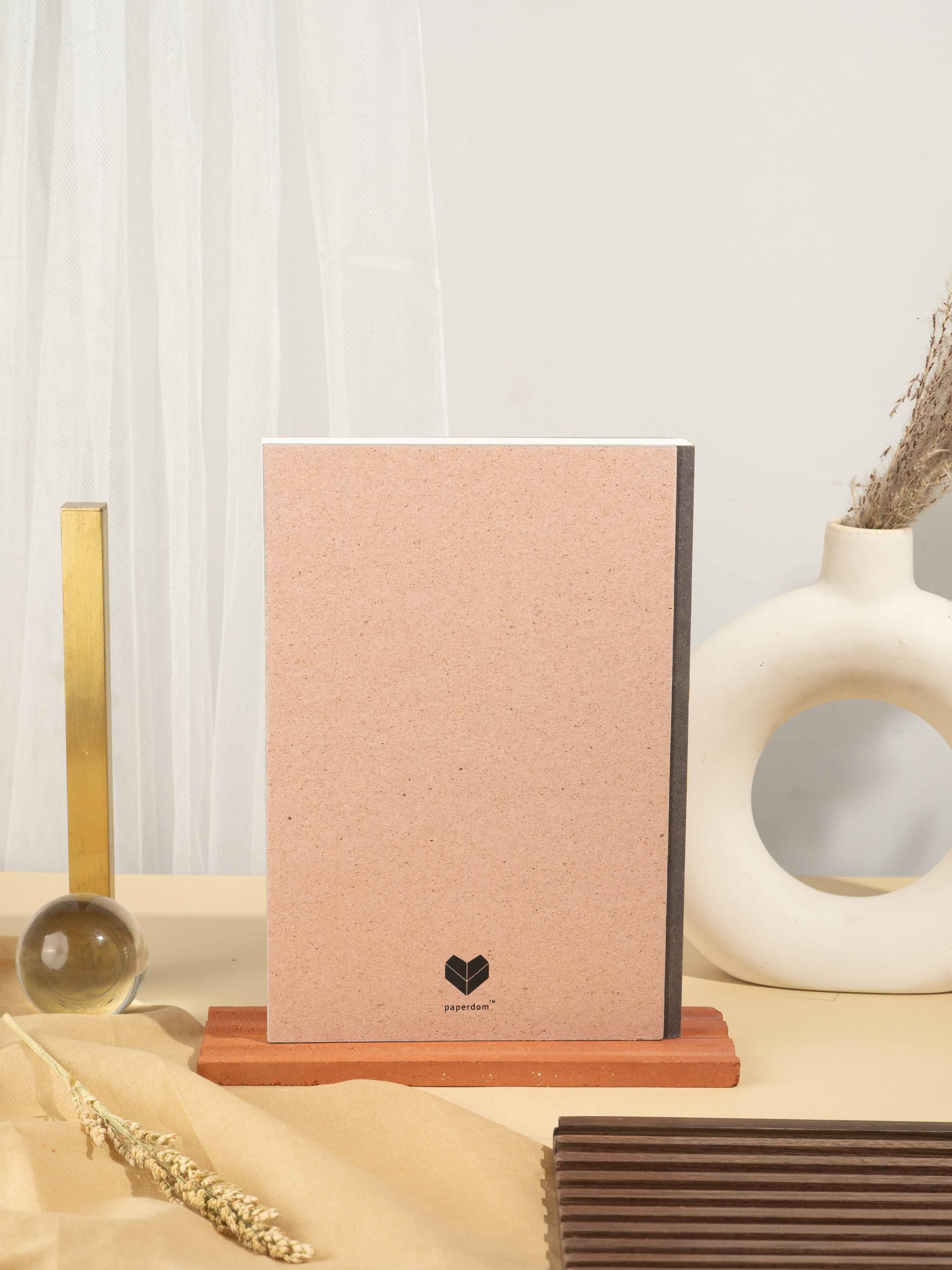 Dotted Journal / Sketchbook