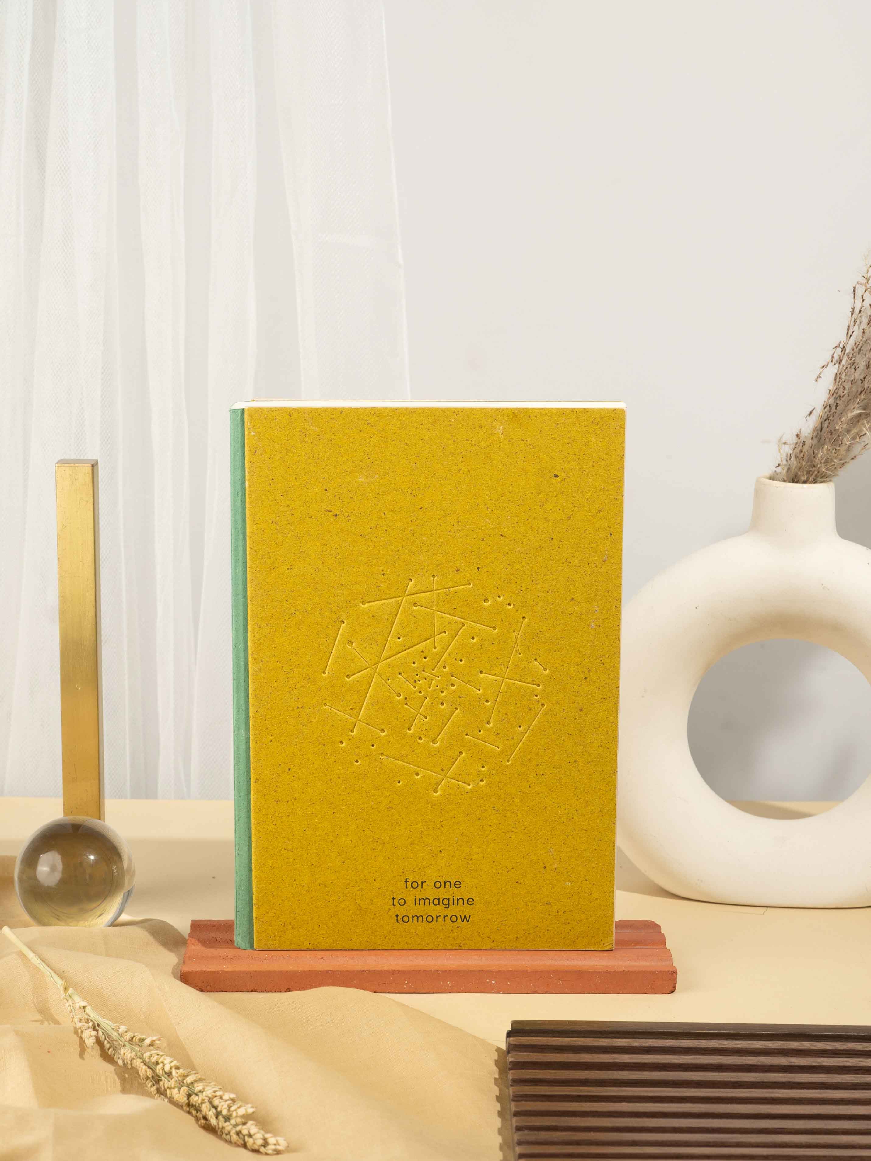 Dotted Journal / Sketchbook