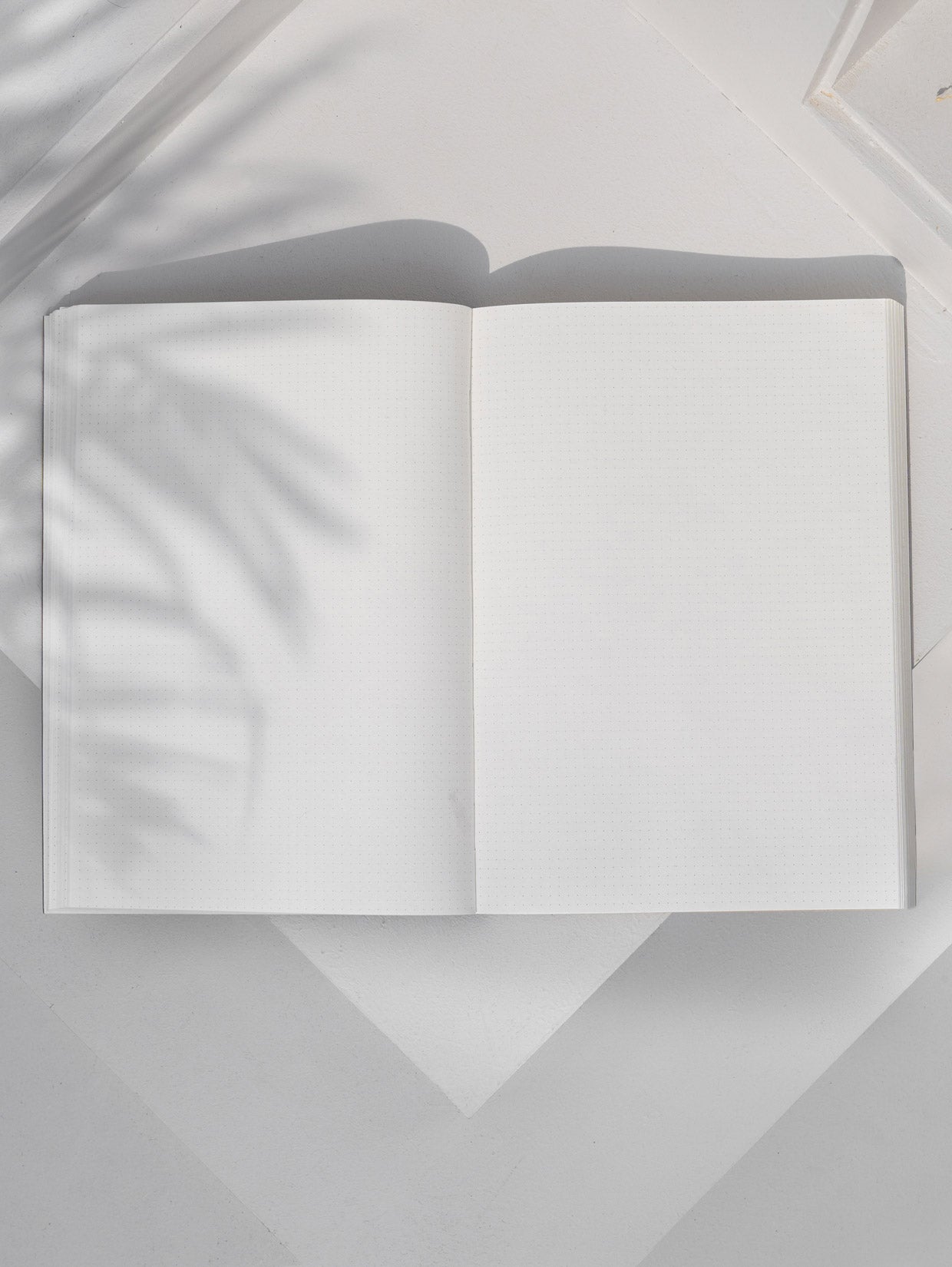 Dotted Journal / Sketchbook