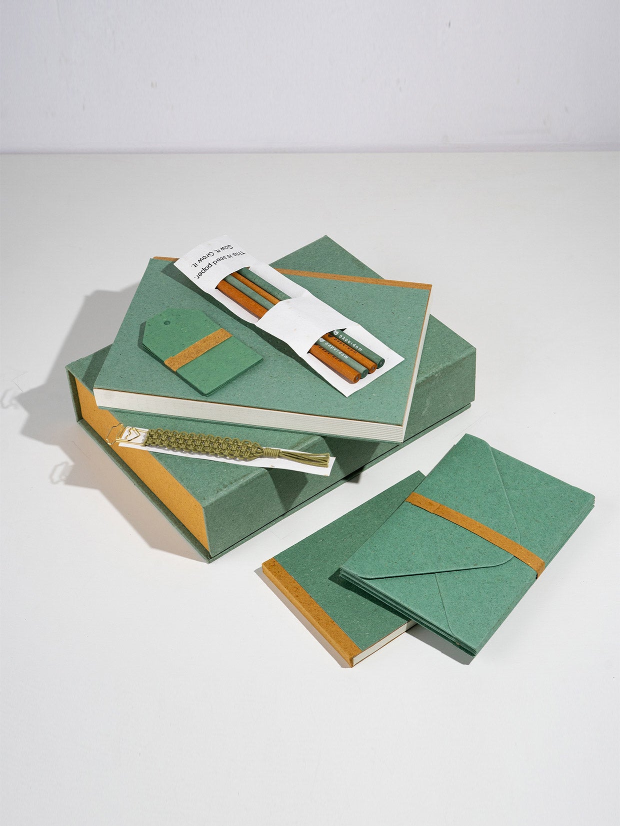 Opulence Hamper - Dotted Notebook
