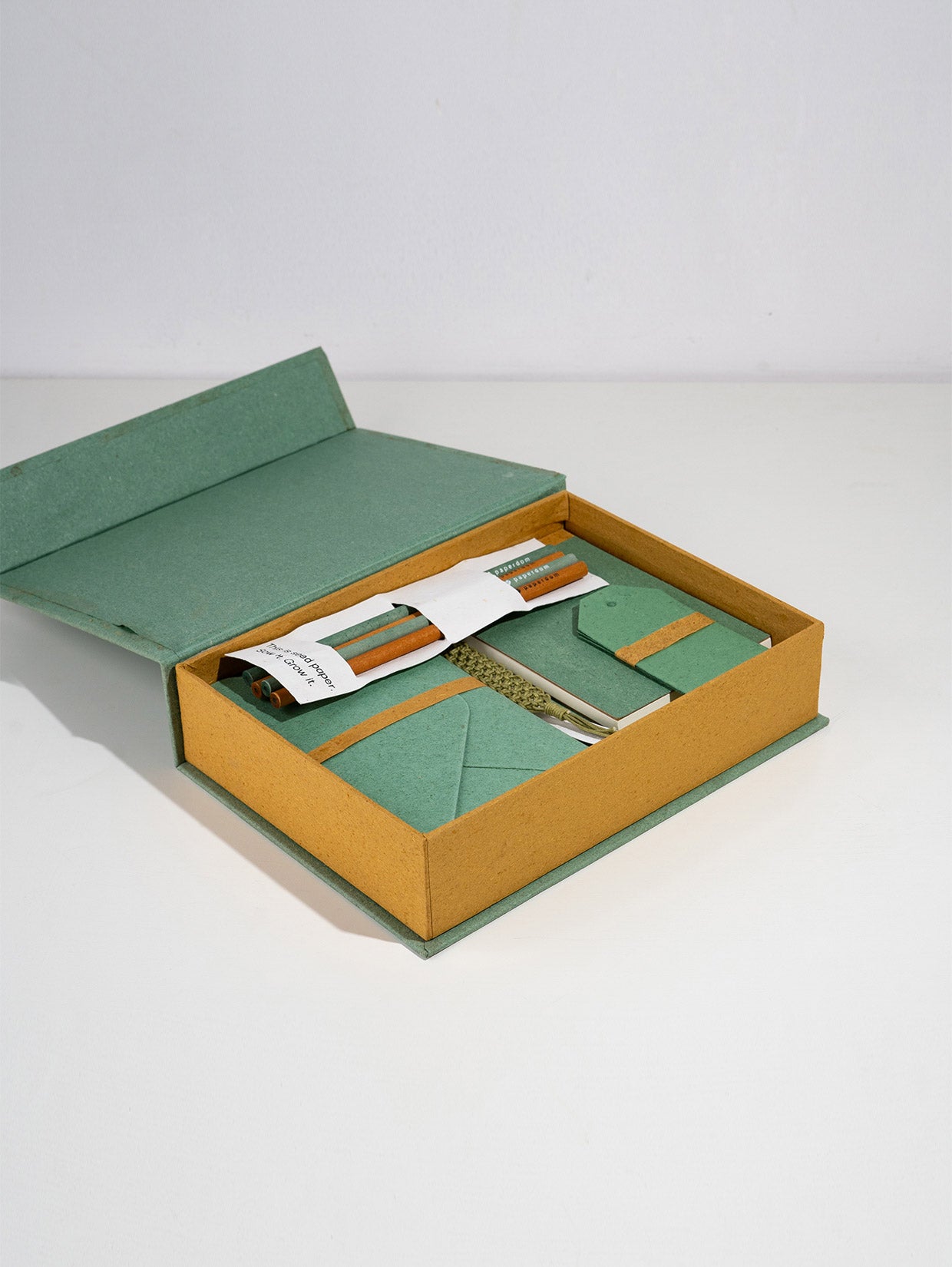Opulence Hamper - Dotted Notebook